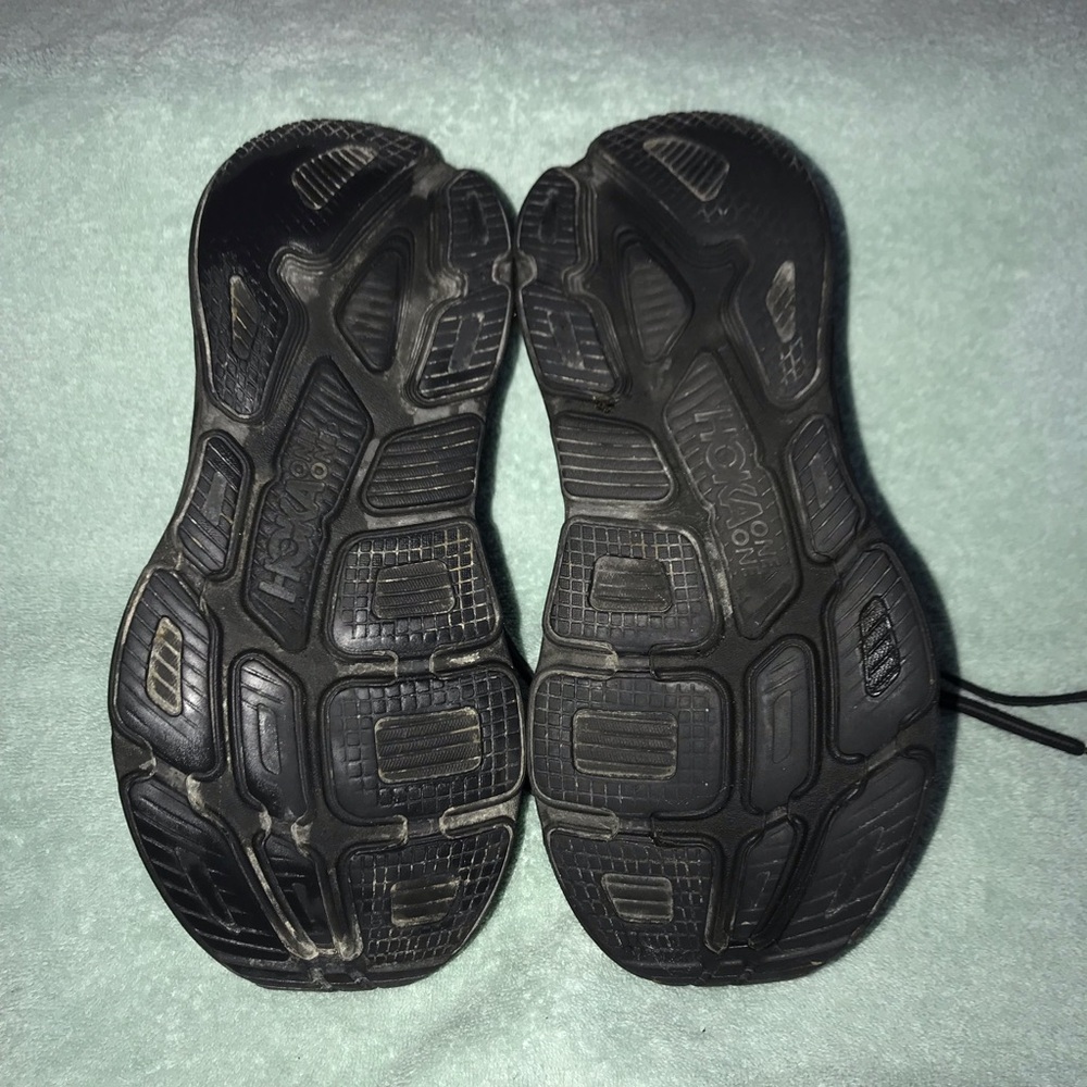 Men’s 8 / 2E / EE Wide HOKA Bondi 7 Black on Black Athletic Running Sneakers - Picture 7 of 14